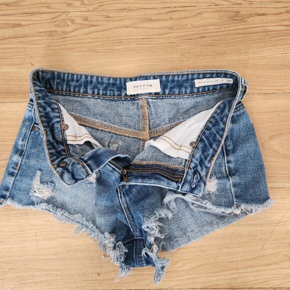 PACSUN High Rise Festival Short Medium Wash Size 25 - Picture 5 of 11